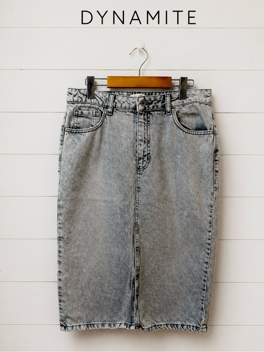 DYNAMITE – Grey Denim Skirt (L)